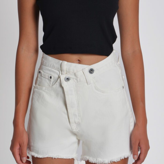 6955 jean shorts with oblique pattern